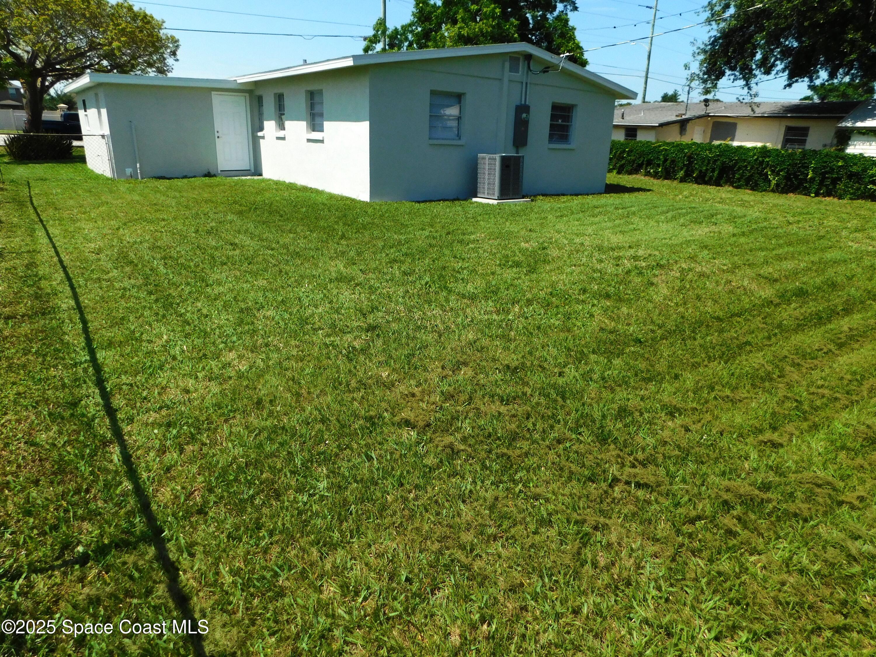 1982 Post Road Melbourne, FL 32935 - Photo 23 of 42 DSCN1054