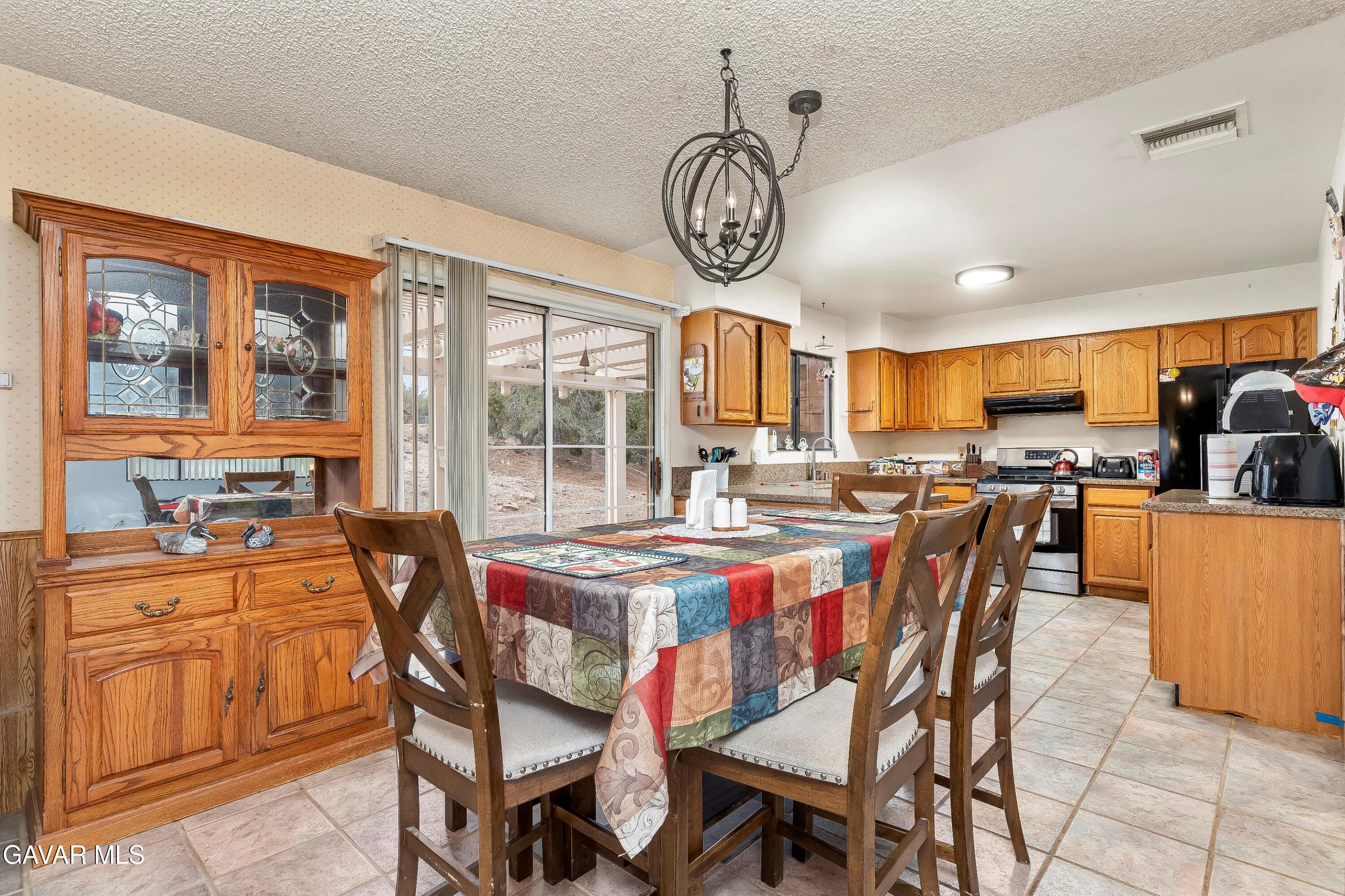 31741 Lake Meadow Road Acton, CA 93510 - Photo 12 of 59 IMG_2417_MLS