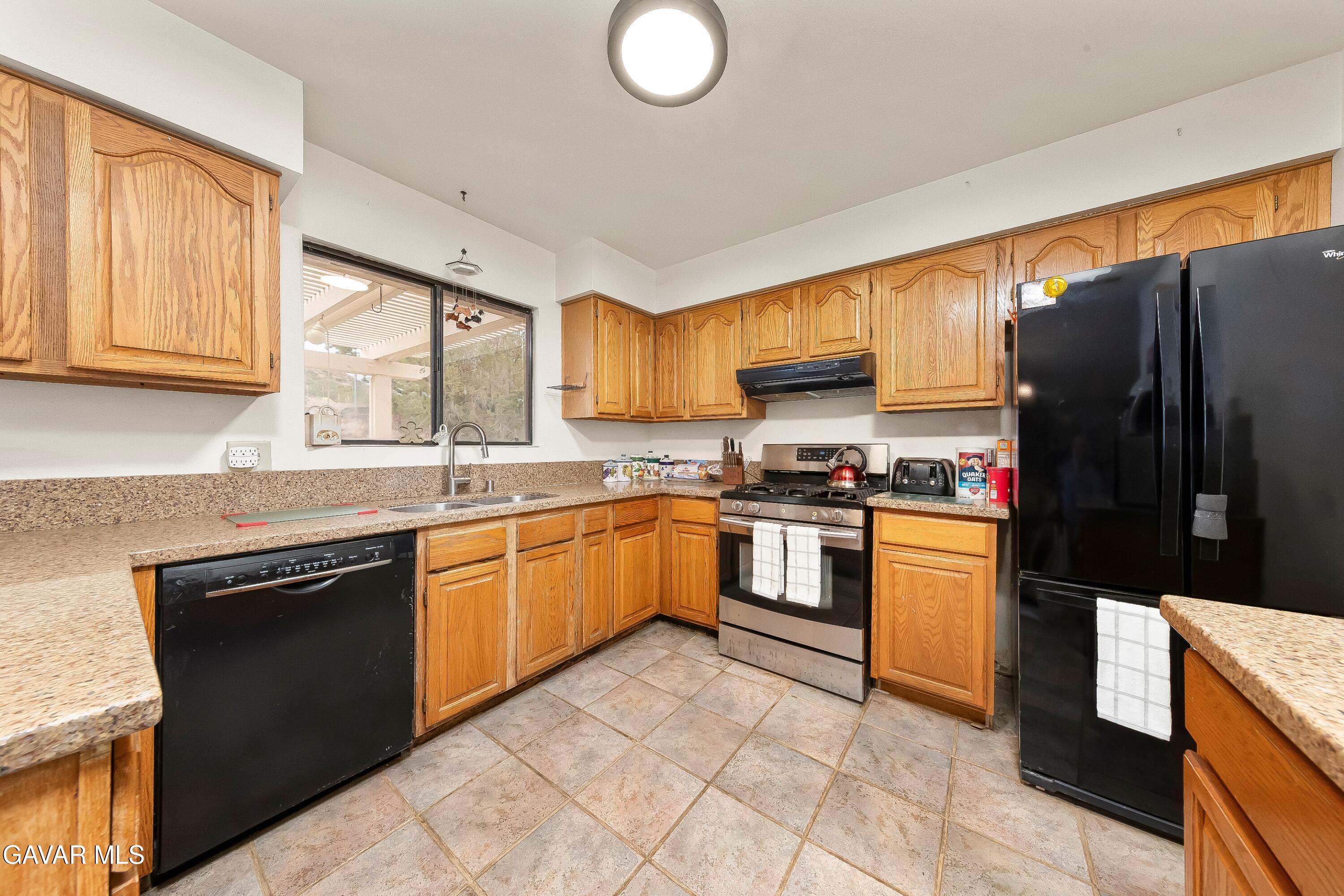 31741 Lake Meadow Road Acton, CA 93510 - Photo 13 of 59 IMG_2420_MLS