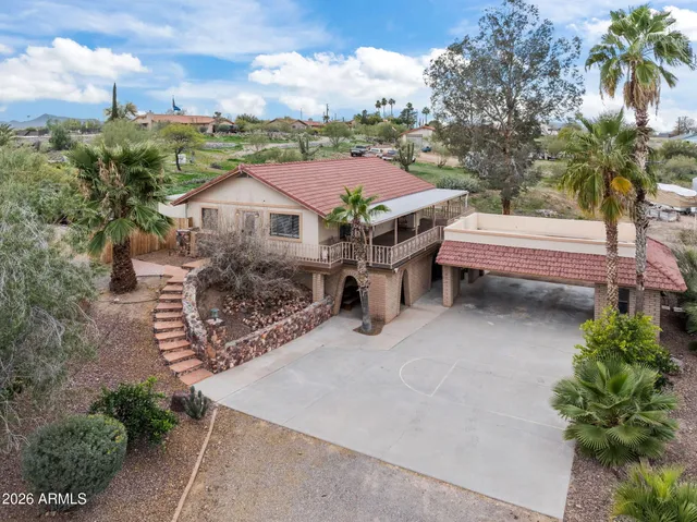 $550,000 | 630 333rd Avenue, Wickenburg, AZ 85390