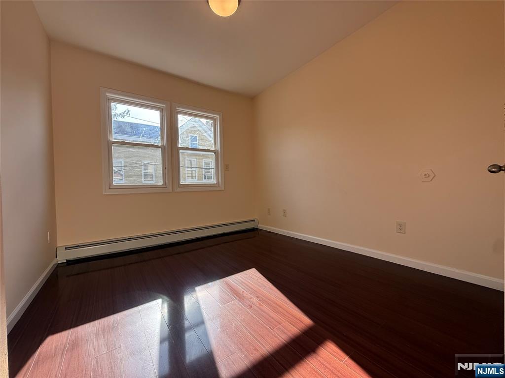 214 Hamilton Avenue, Unit 2 Paterson, NJ 07501 - Photo 5 of 10