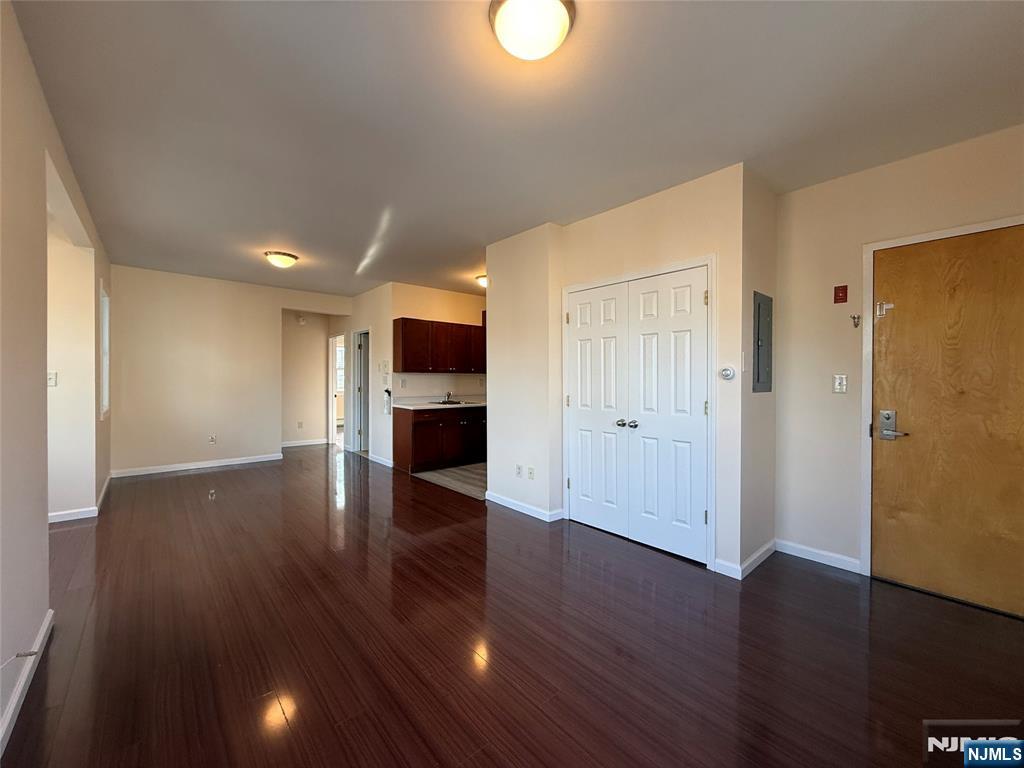 214 Hamilton Avenue, Unit 2 Paterson, NJ 07501 - Photo 7 of 10