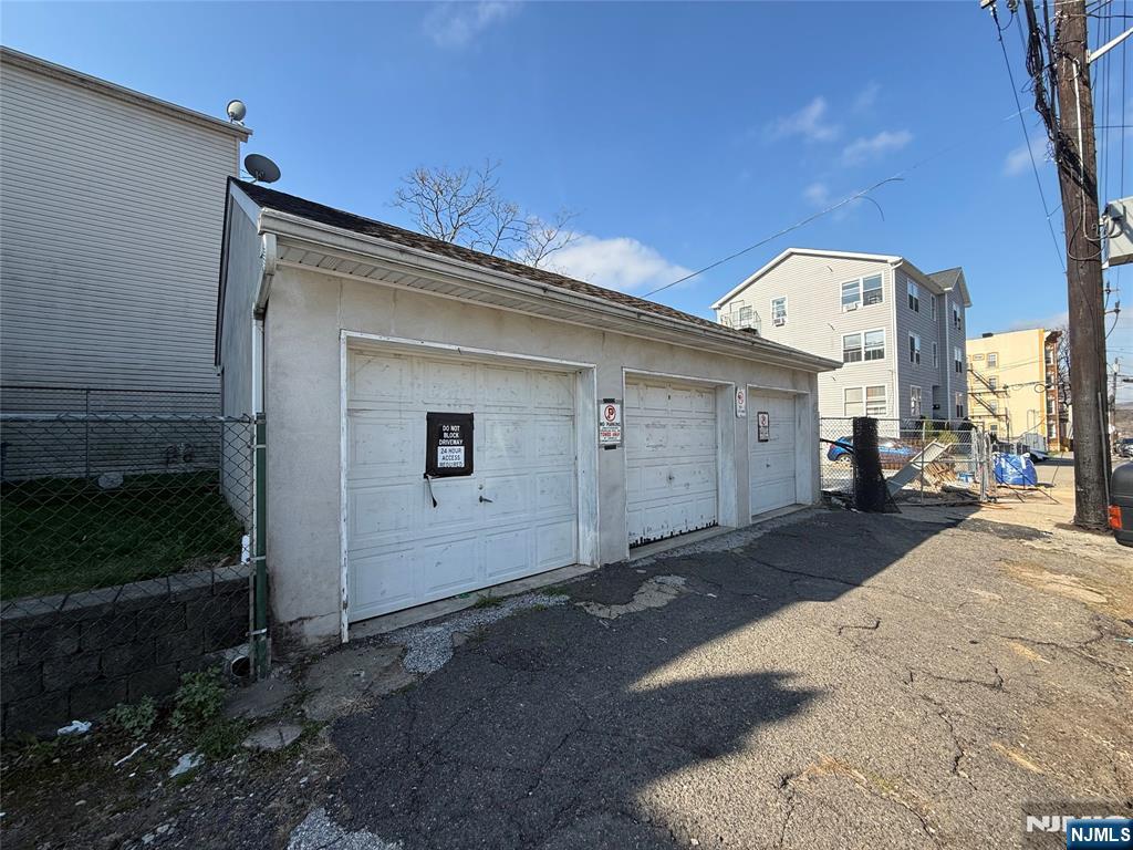 214 Hamilton Avenue, Unit 2 Paterson, NJ 07501 - Photo 10 of 10