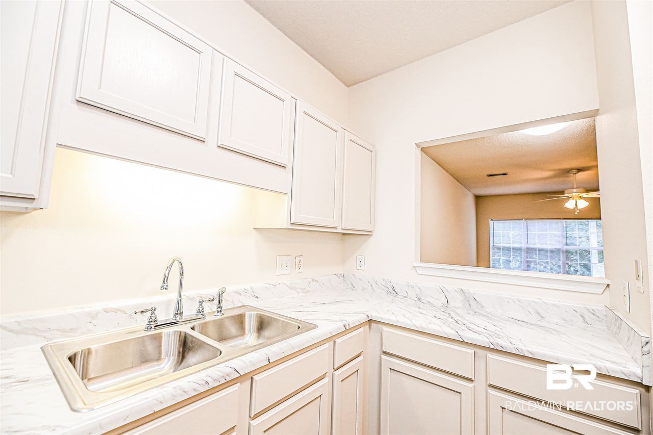 2651 South Juniper Street, Unit 100 Foley, AL 36535 - Photo 6 of 36