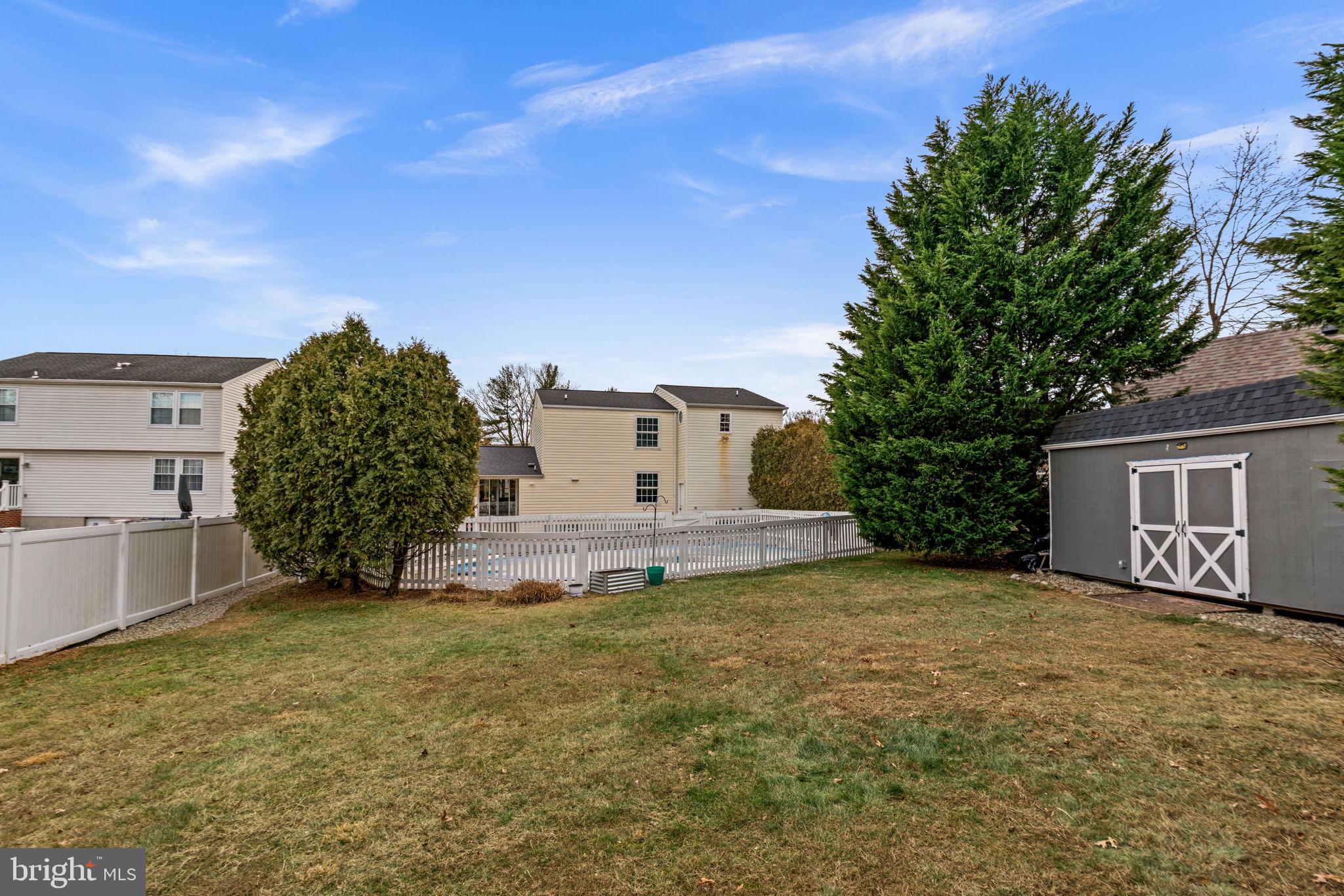 8614 Saxon Circle Nottingham, MD 21236 - Photo 47 of 48 Back Exterior