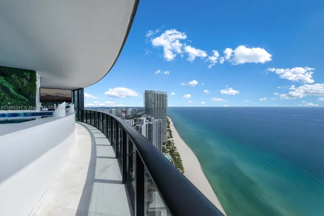 $19,950,000 | 18555 Collins Avenue, Unit 4405, Sunny Isles Beach, FL 33160