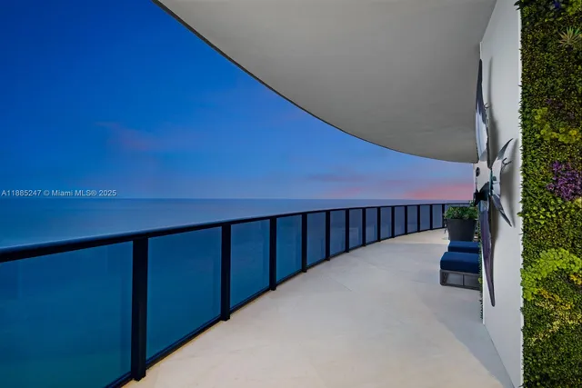 $19,950,000 | 18555 Collins Avenue, Unit 4405, Sunny Isles Beach, FL 33160