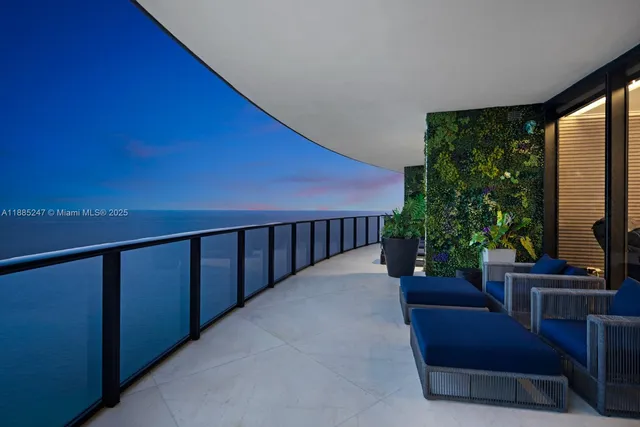 $19,950,000 | 18555 Collins Avenue, Unit 4405, Sunny Isles Beach, FL 33160