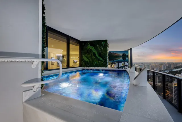 $19,950,000 | 18555 Collins Avenue, Unit 4405, Sunny Isles Beach, FL 33160