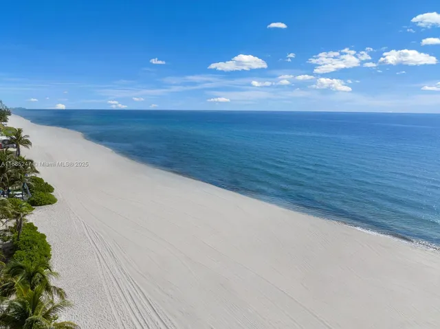 $19,950,000 | 18555 Collins Avenue, Unit 4405, Sunny Isles Beach, FL 33160