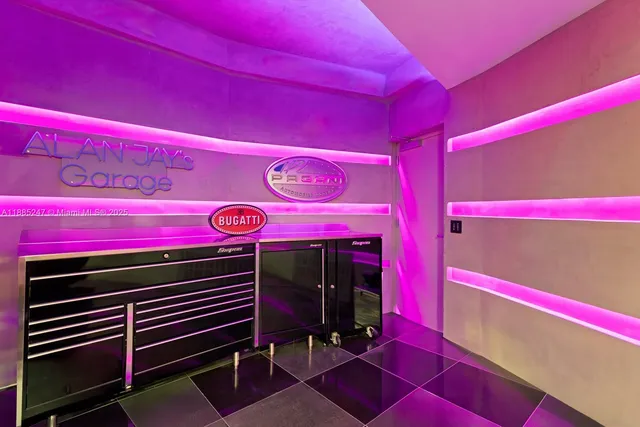 $19,950,000 | 18555 Collins Avenue, Unit 4405, Sunny Isles Beach, FL 33160