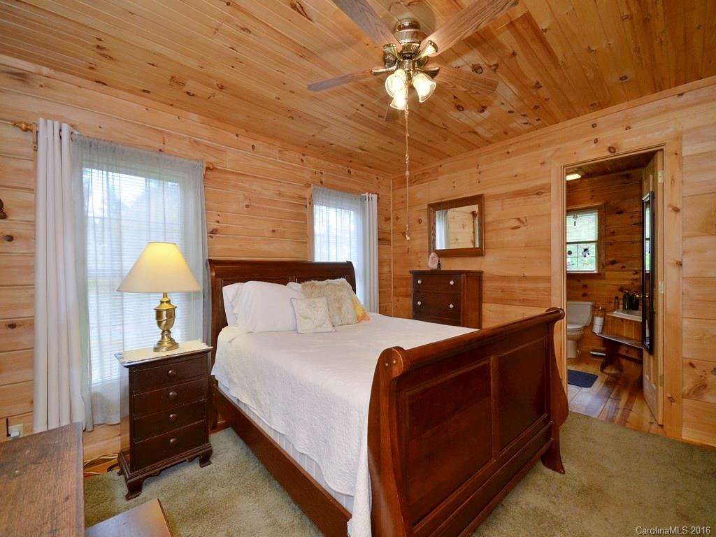 9 Pinnacle View Road Asheville, NC 28803 - Photo 9 of 18 Gallery Image 9