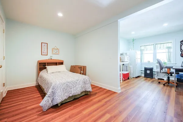 $1,195,000 | 12 Burg Avenue, Sandwich, MA 02563