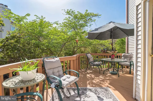 $3,500 | 6156 Wellington Commons Drive, Alexandria, VA 22310