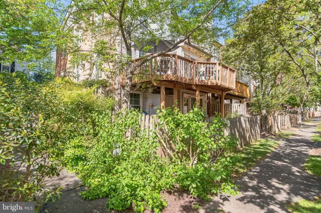 $3,500 | 6156 Wellington Commons Drive, Alexandria, VA 22310