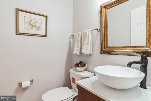 $3,500 | 6156 Wellington Commons Drive, Alexandria, VA 22310