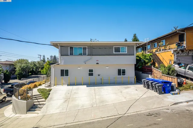 $2,995 | 16318 Maubert Avenue, Unit B, San Leandro, CA 94578