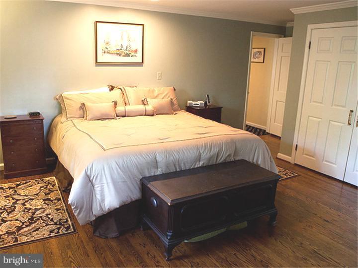 241 Moore Lane Haddonfield, NJ 08033 - Photo 14 of 25