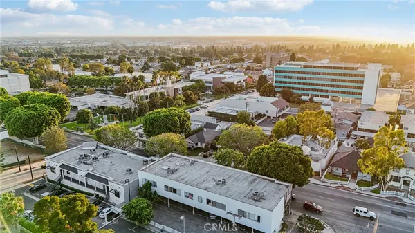 $1,425,000 | 7251 Painter Avenue, Unit 7255, Whittier, CA 90602