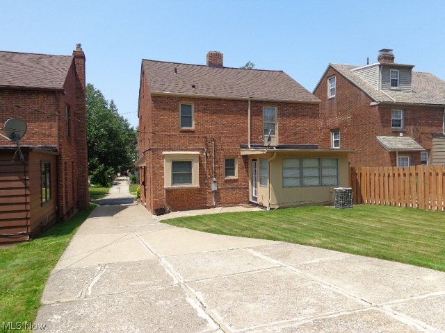 2491 Channing Road Cleveland, OH 44118 - Photo 2 of 22 Rear of Home