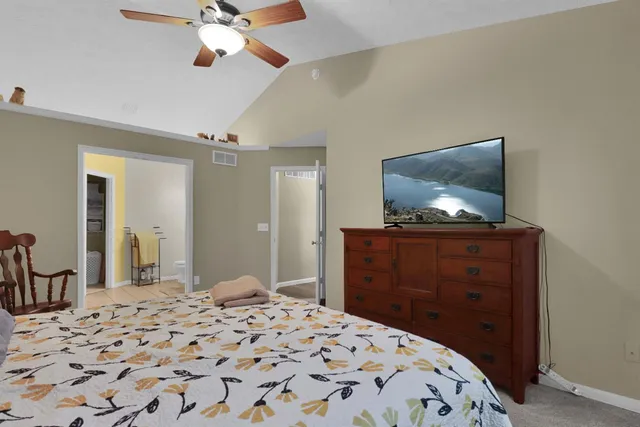 $375,000 | 1068 Oak Haven Lane, West Harrison, IN 47060