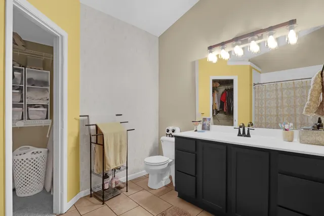 $375,000 | 1068 Oak Haven Lane, West Harrison, IN 47060