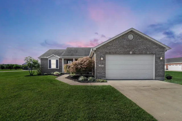 $375,000 | 1068 Oak Haven Lane, West Harrison, IN 47060