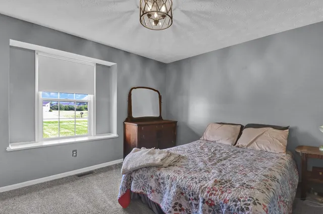 $375,000 | 1068 Oak Haven Lane, West Harrison, IN 47060