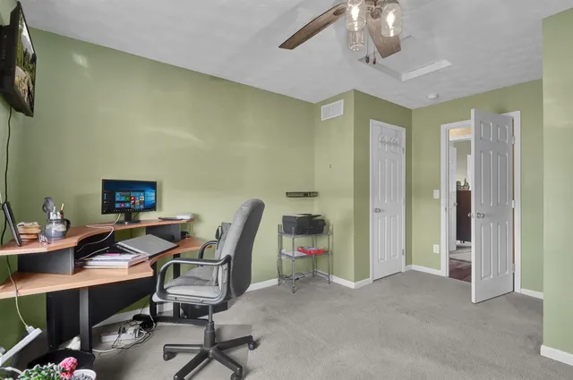 $375,000 | 1068 Oak Haven Lane, West Harrison, IN 47060