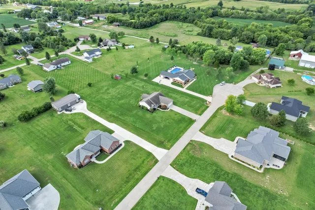 $375,000 | 1068 Oak Haven Lane, West Harrison, IN 47060