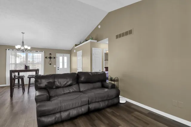 $375,000 | 1068 Oak Haven Lane, West Harrison, IN 47060