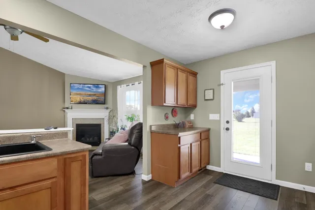 $375,000 | 1068 Oak Haven Lane, West Harrison, IN 47060