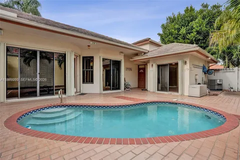 $575,000 | 212 Citrus Trail, Boynton Beach, FL 33436