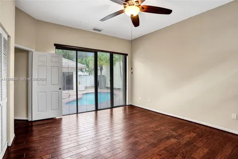 $575,000 | 212 Citrus Trail, Boynton Beach, FL 33436