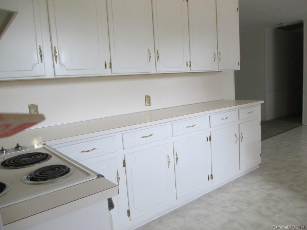 1889 Baskins Hill Road Heath Springs, SC 29058 - Photo 6 of 17 Gallery Image 6