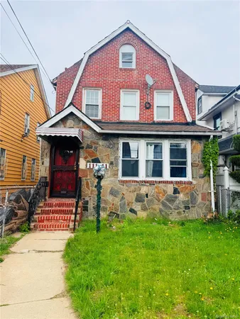 $2,750 | 111-41 202nd Street | Hollis