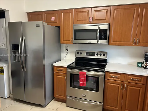 $1,700 | 6200 Northwest 44th Street, Unit 312, Lauderhill, FL 33319
