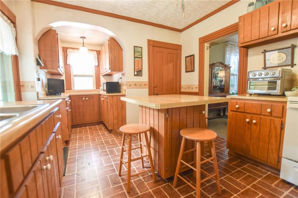 315 4th Street Freeport, PA 16229 - Photo 7 of 17 a dining room with furniture and large windows
