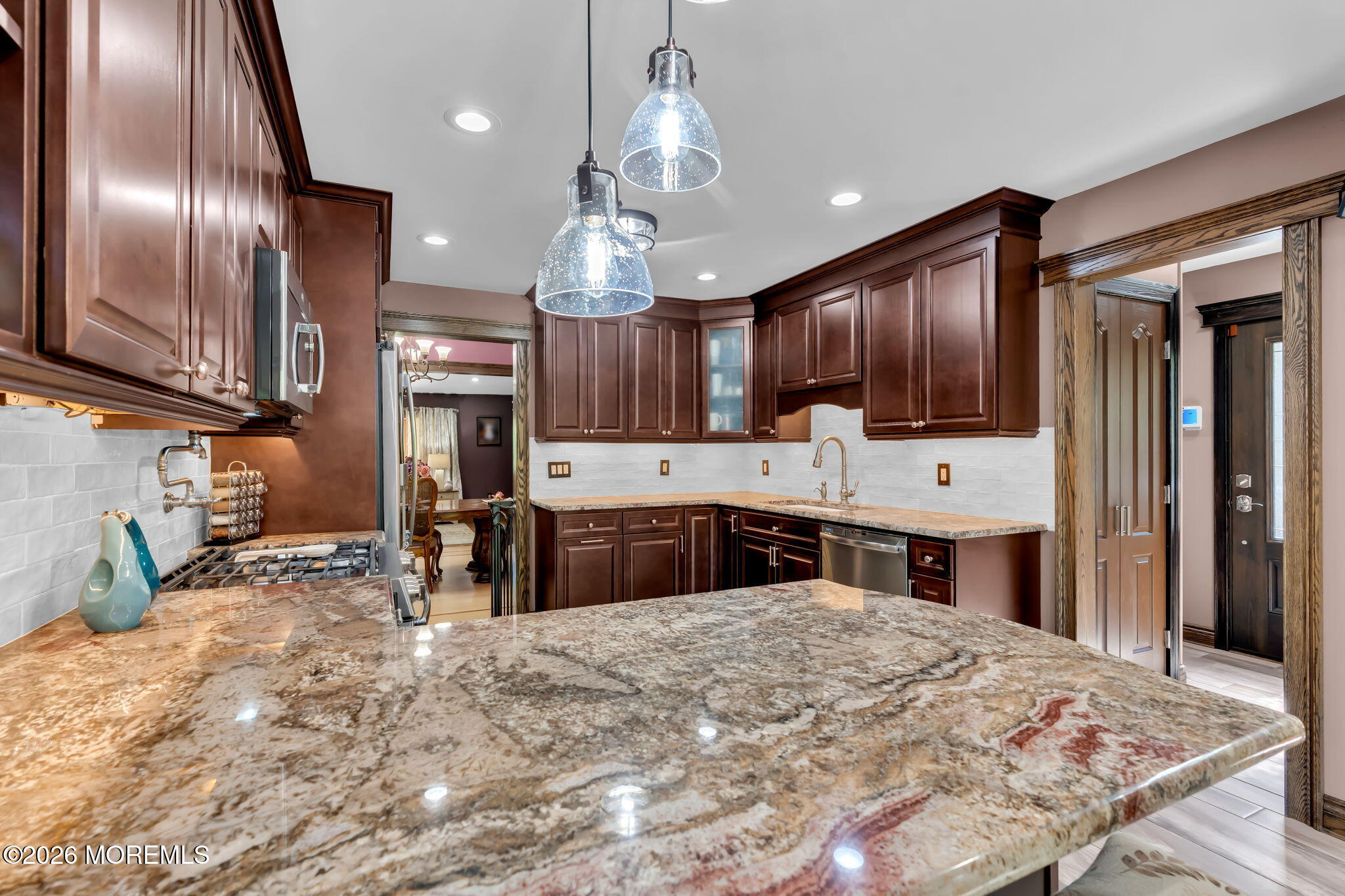 12 Briarhill Road Holmdel, NJ 07733 - Photo 5 of 49 22-web-or-mls-DSC08507