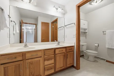 $700,000 | 3650 Ice Age Drive, Madison, WI 53719