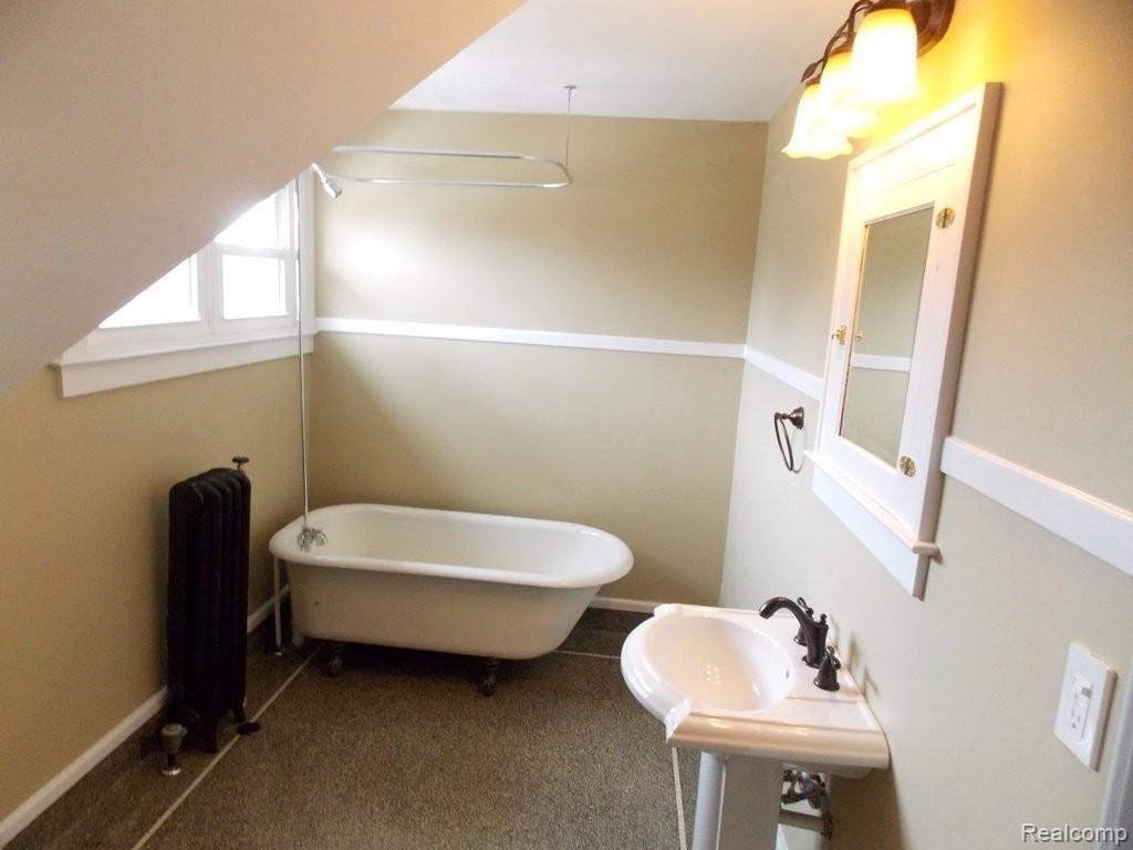 1043 Devonshire Road Grosse Pointe, MI 48230 - Photo 18 of 25 Devonshire 023.jpg