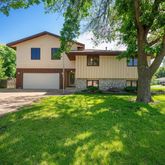 $380,000 | 9500 Saratoga Lane North, Maple Grove, MN 55369