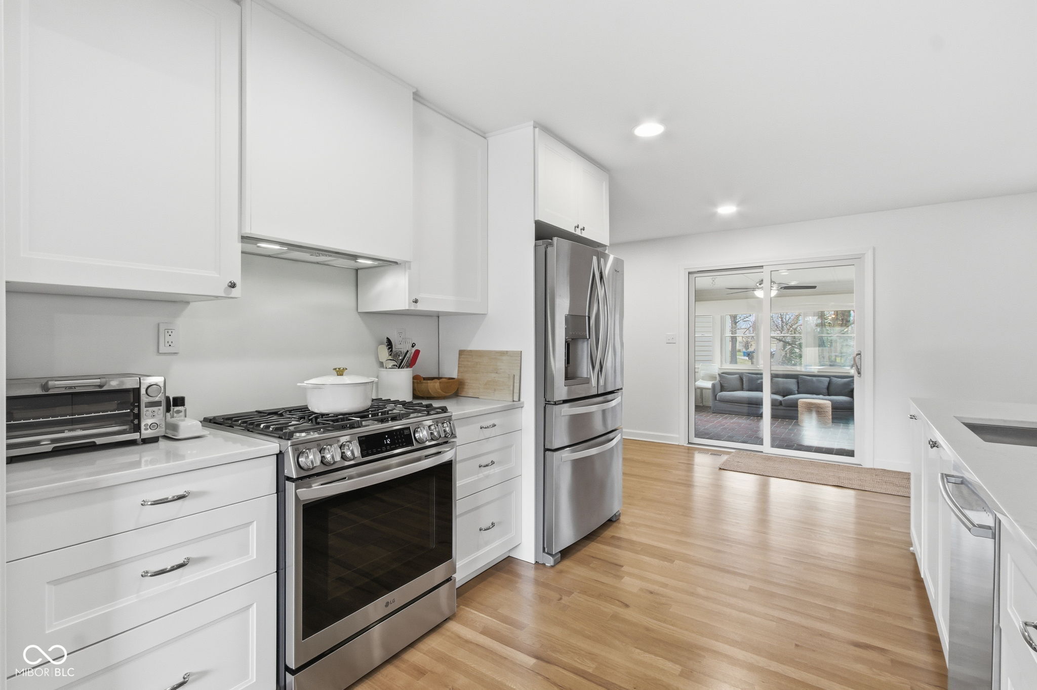 12737 Wembly Road Carmel, IN 46033 - Photo 20 of 60