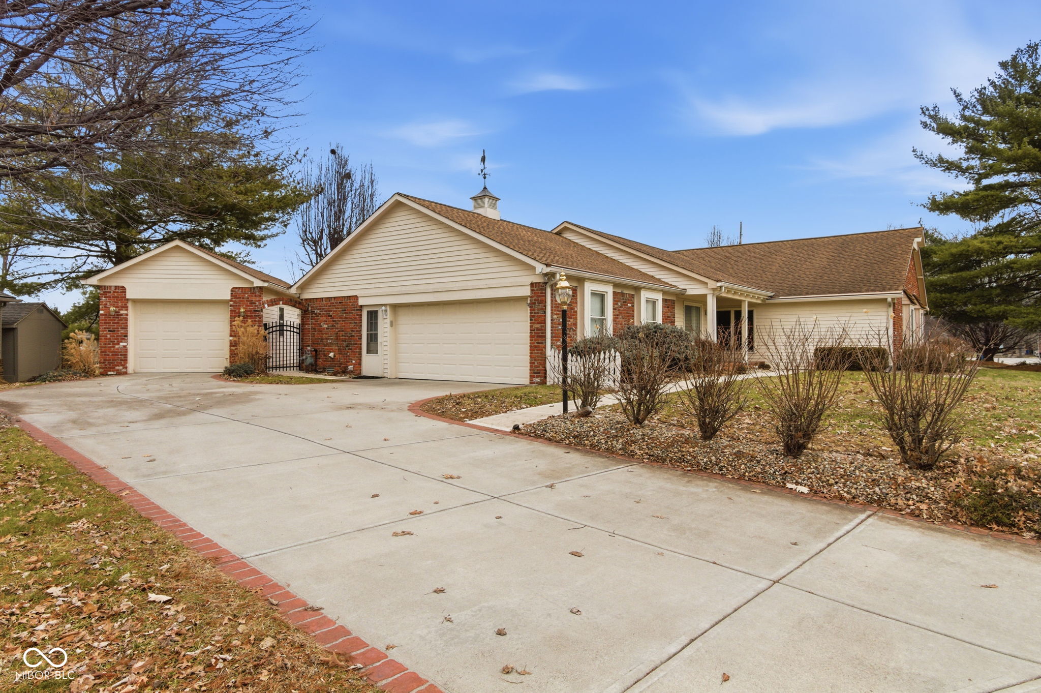 12737 Wembly Road Carmel, IN 46033 - Photo 9 of 60