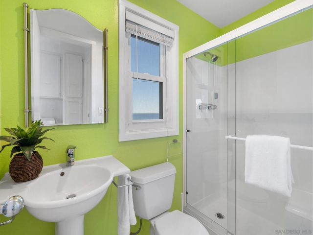 $4,299,000 | 6424 El Camino Del Teatro, La Jolla, CA 92037