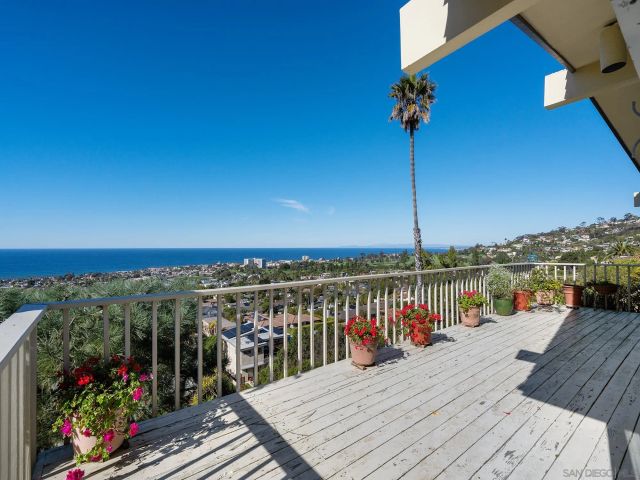 $4,299,000 | 6424 El Camino Del Teatro, La Jolla, CA 92037