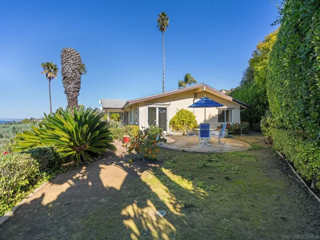 $4,299,000 | 6424 El Camino Del Teatro, La Jolla, CA 92037