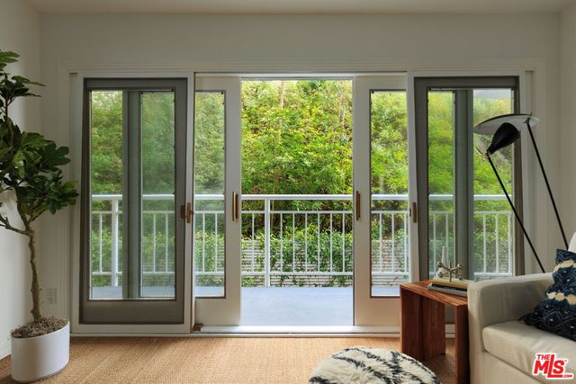 $2,890,000 | 101 Ocean Avenue, Unit D402, Santa Monica, CA 90402