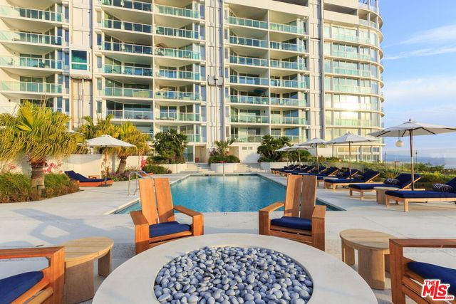 $2,890,000 | 101 Ocean Avenue, Unit D402, Santa Monica, CA 90402