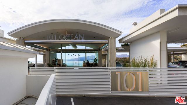 $2,890,000 | 101 Ocean Avenue, Unit D402, Santa Monica, CA 90402